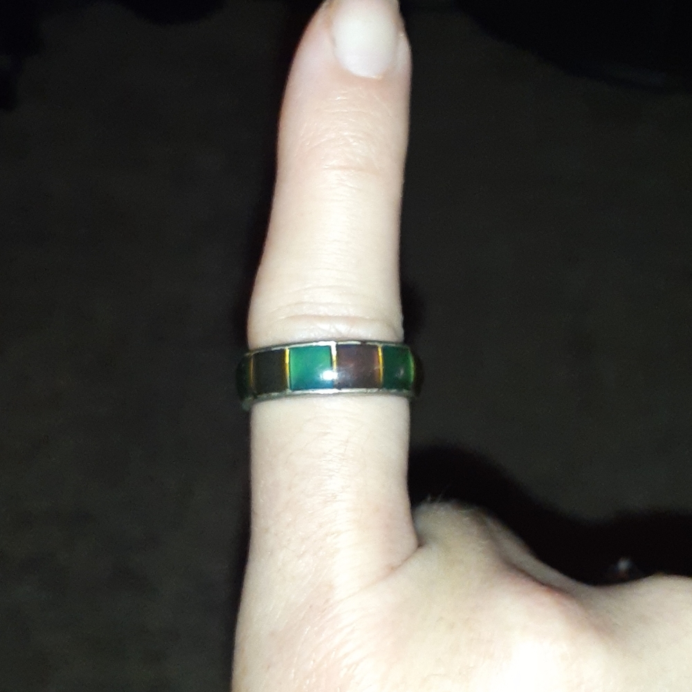 Mood ring
